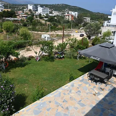 Blue Season Apartament *