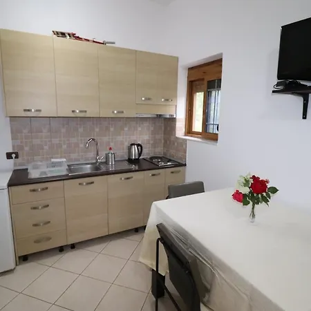 Blue Season * Ksamil